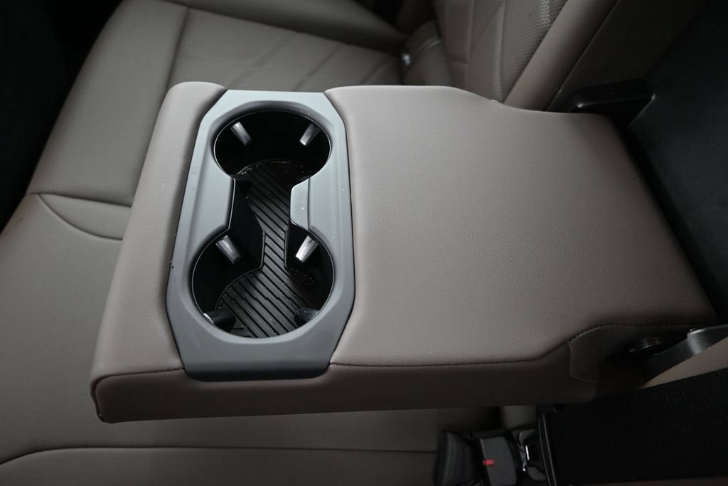 Certified 2026 BMW 530i RWD image 17