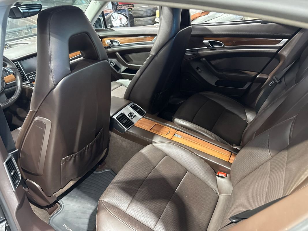 Used 2013 Porsche Panamera 4S image 87