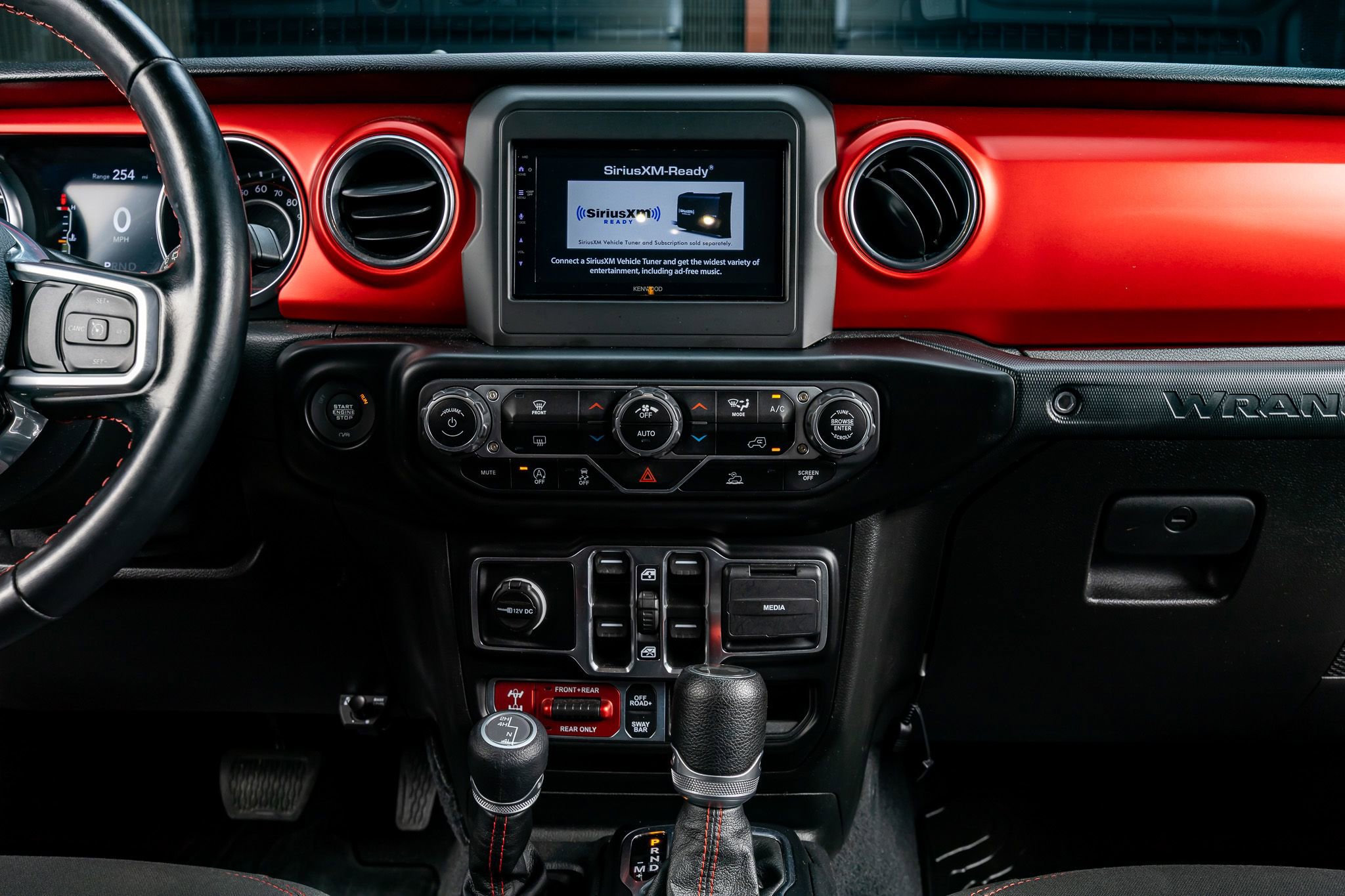Used 2021 Jeep Wrangler Unlimited Rubicon AWD/4WD image 23