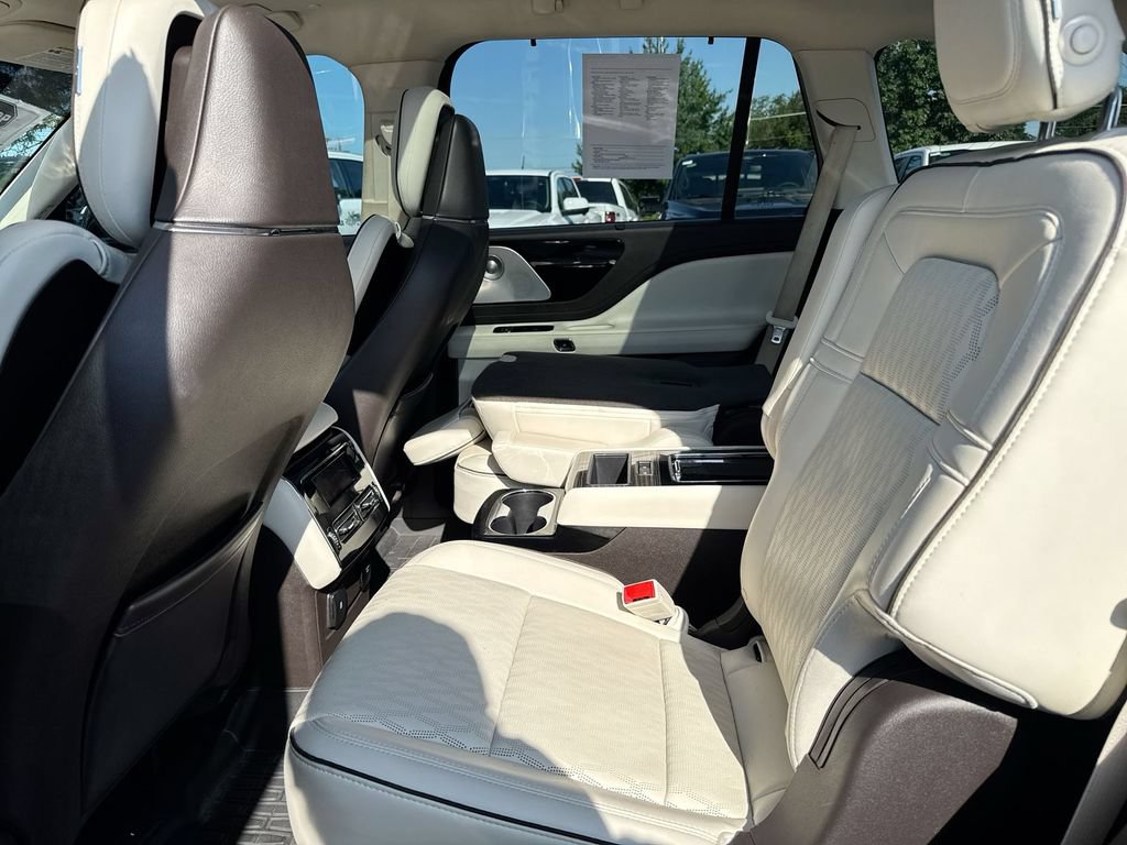 Used 2020 Lincoln Aviator Black Label w/ Dynamic Handling Package AWD/4WD image 24