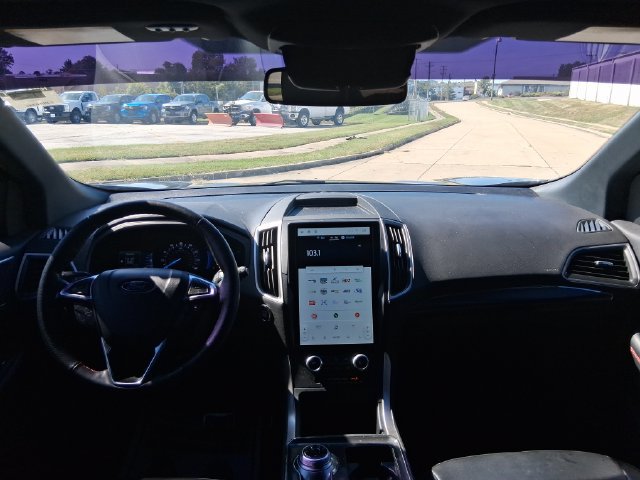 Certified 2024 Ford Edge ST-Line AWD/4WD image 21