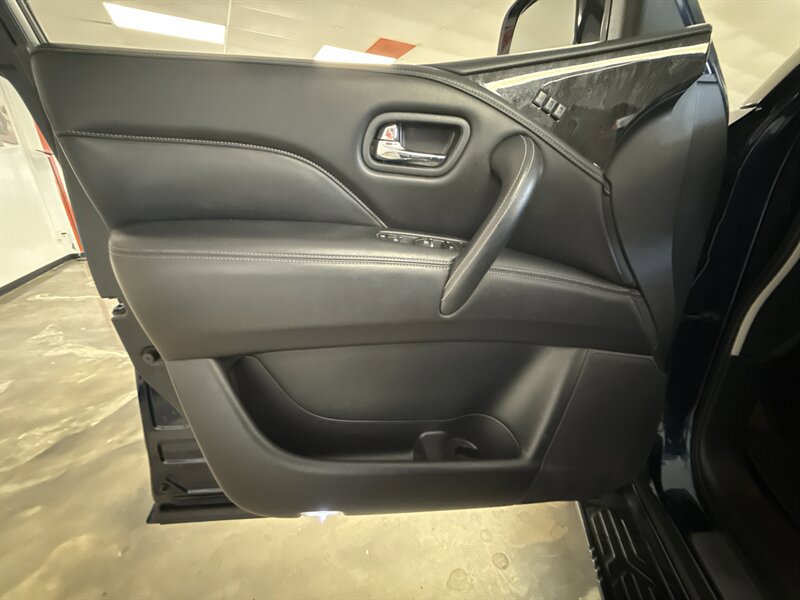 Used 2020 INFINITI QX80 Luxe w/ Proassist Package RWD image 12