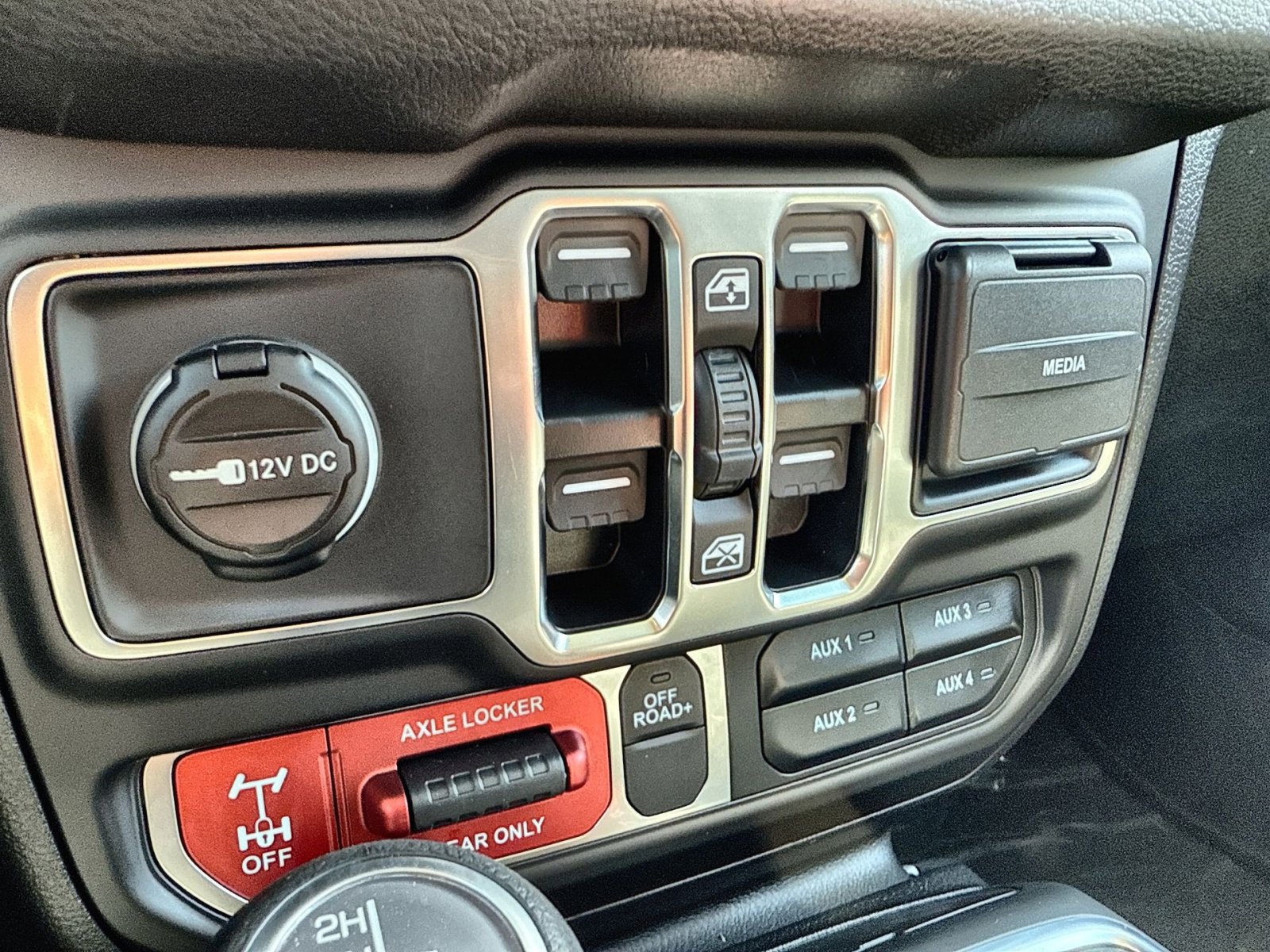 New 2025 Jeep Wrangler Willys image 20