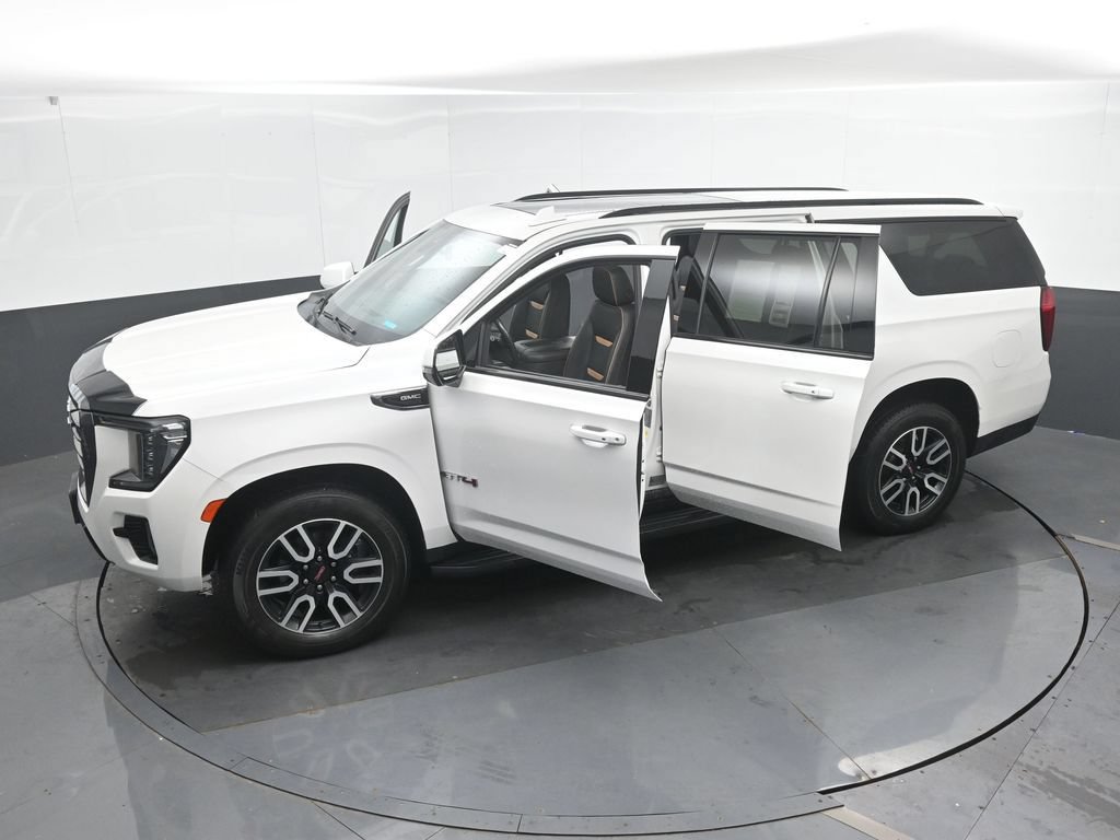 Used 2021 GMC Yukon XL AT4 AWD/4WD image 45