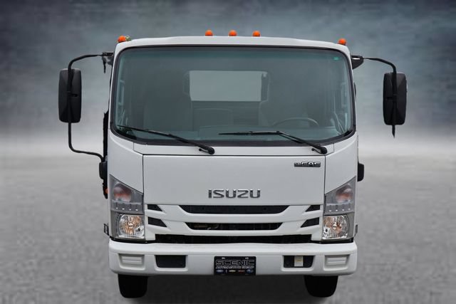 Used 2019 Isuzu NPR RWD image 15