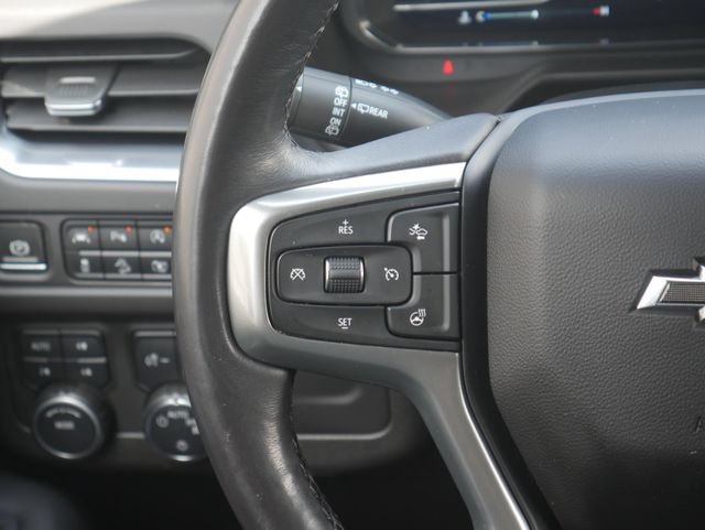 Used 2023 Chevrolet Suburban Z71 w/ Luxury Package AWD/4WD image 16