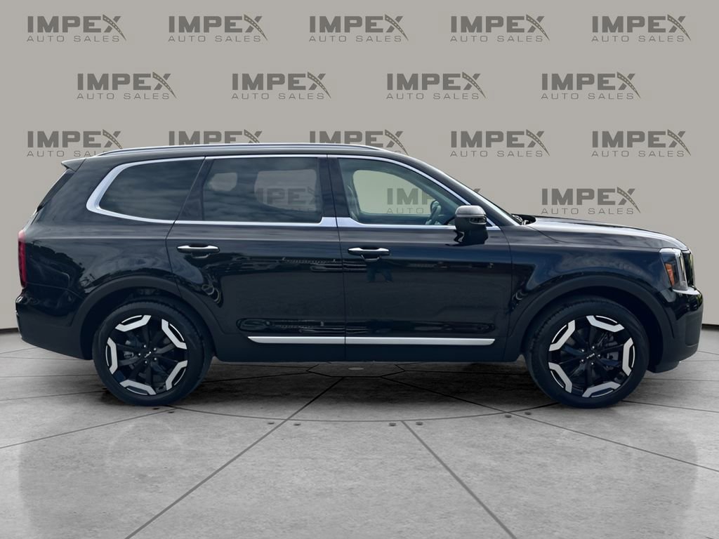 Used 2025 Kia Telluride S image 6