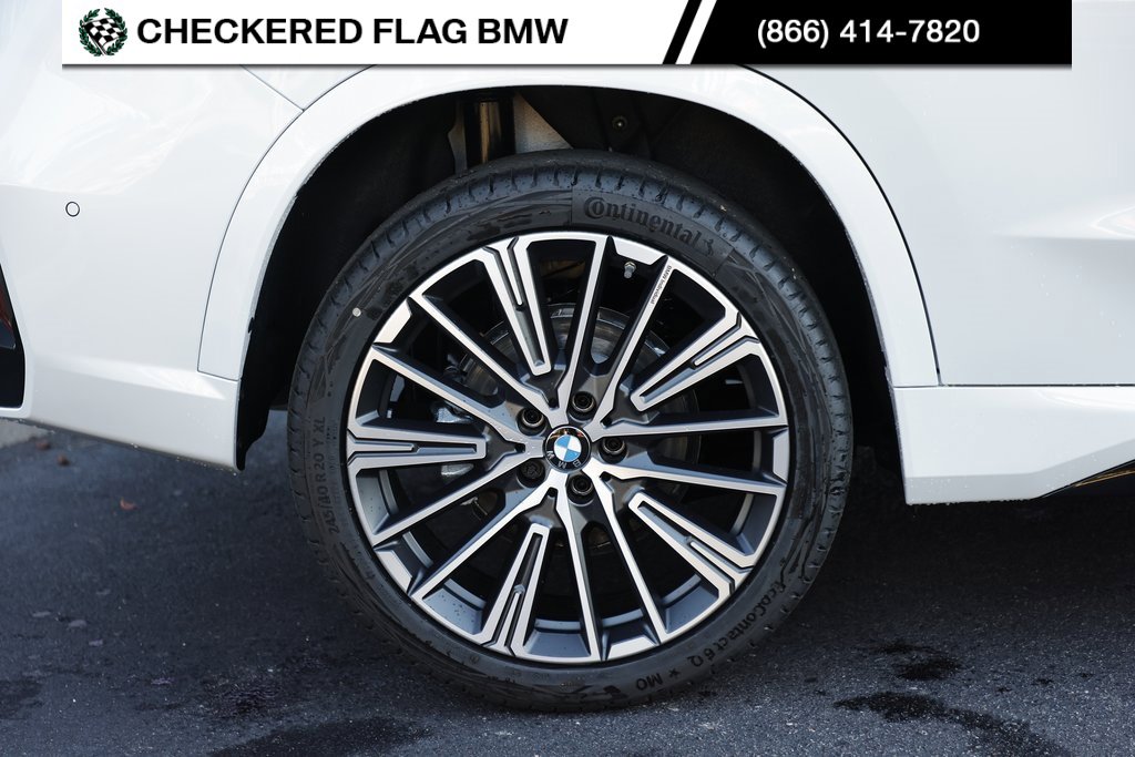 Certified 2025 BMW X1 xDrive28i w/ Technology Package image 6