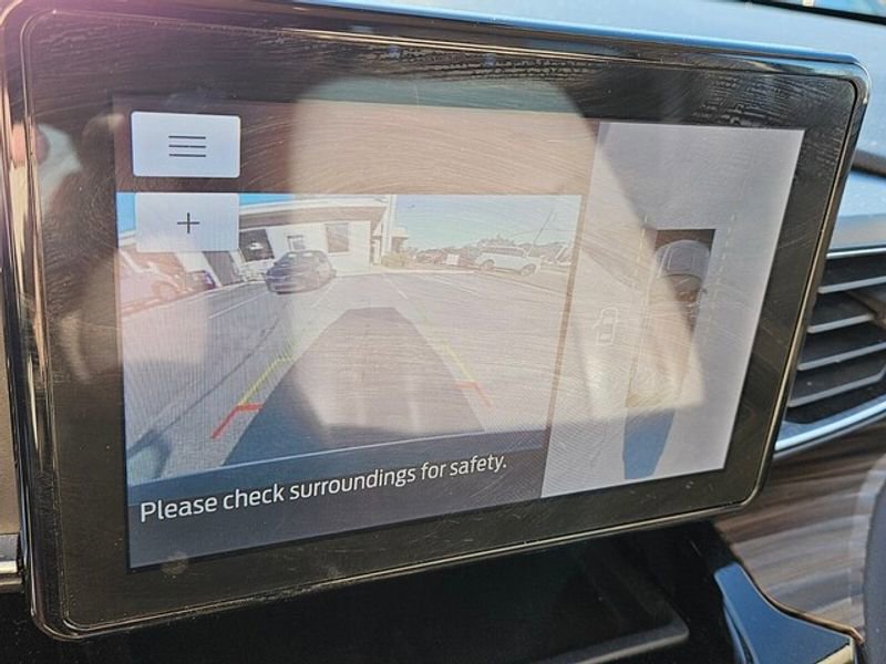 Certified 2023 Ford Explorer Limited w/ Equipment Group 301A RWD image 24