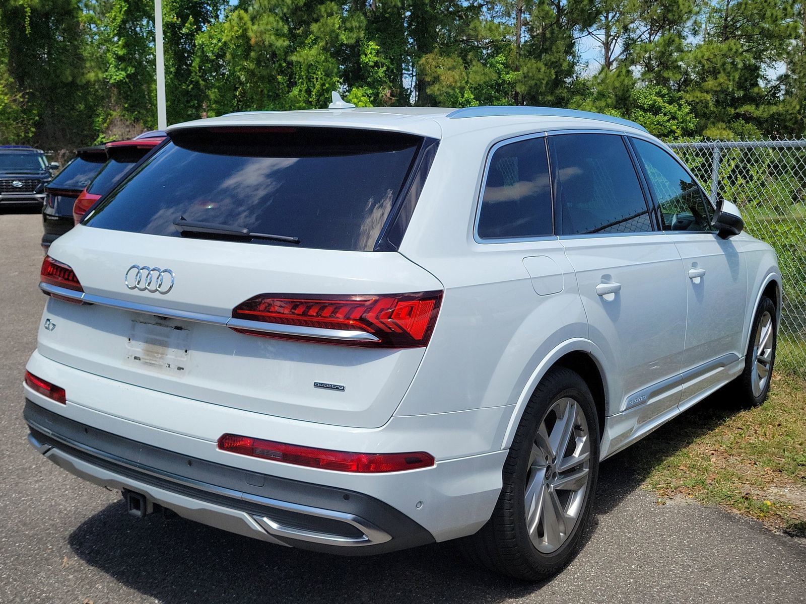 Used 2021 Audi Q7 2.0T Premium w/ Convenience Package AWD/4WD image 8