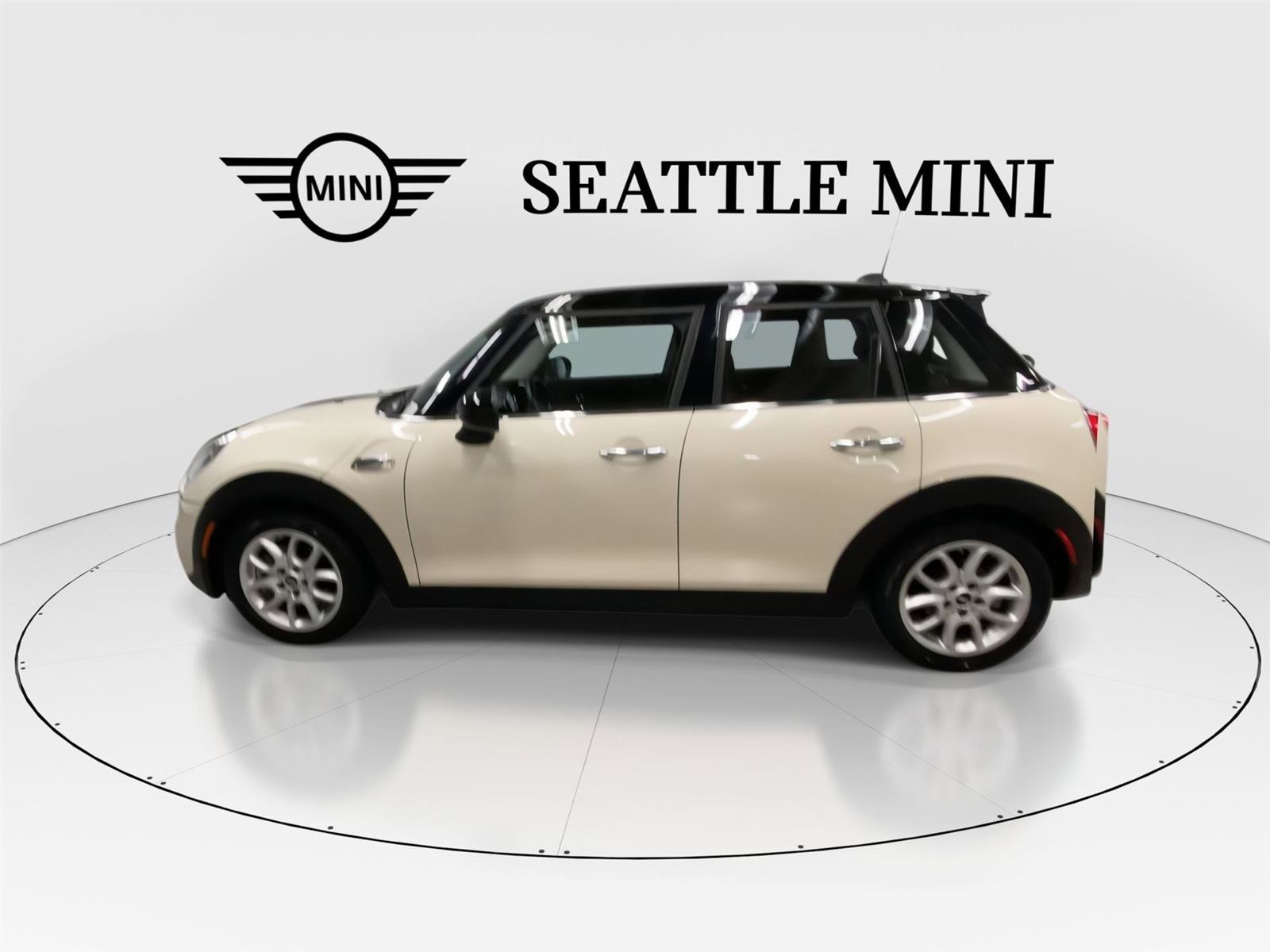 Used 2016 MINI Cooper S FWD image 6
