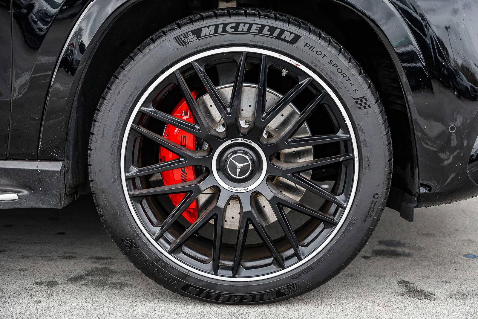 Certified 2023 Mercedes-Benz GLS 63 AMG 4MATIC image 9