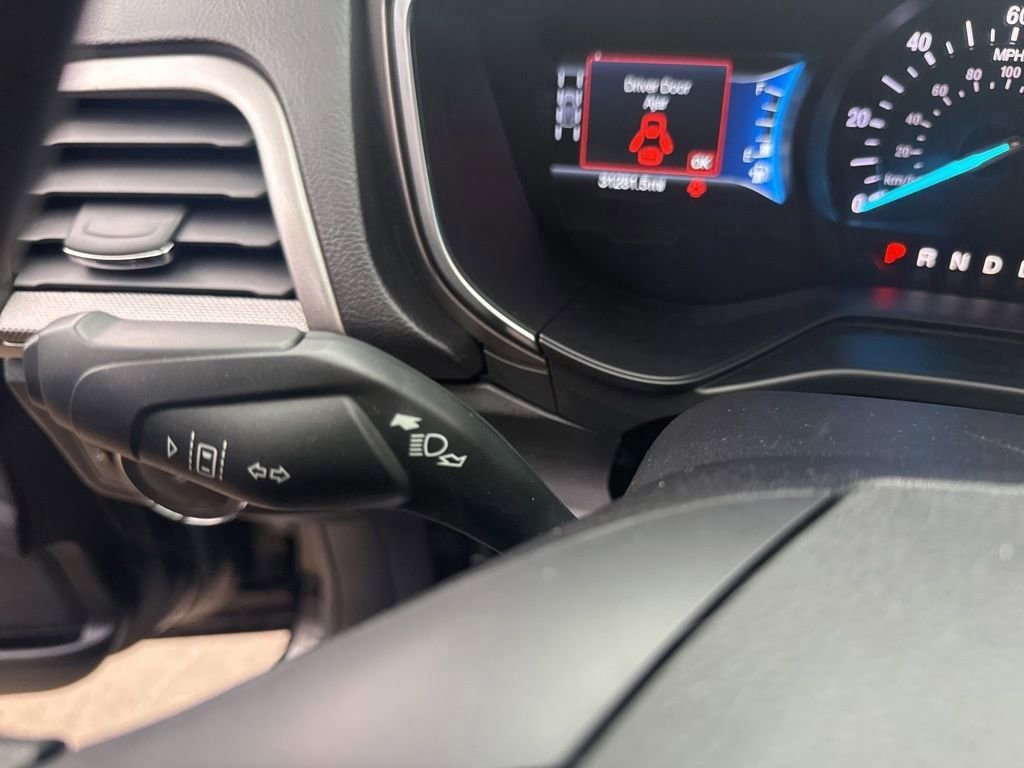 Used 2019 Ford Fusion SE image 22