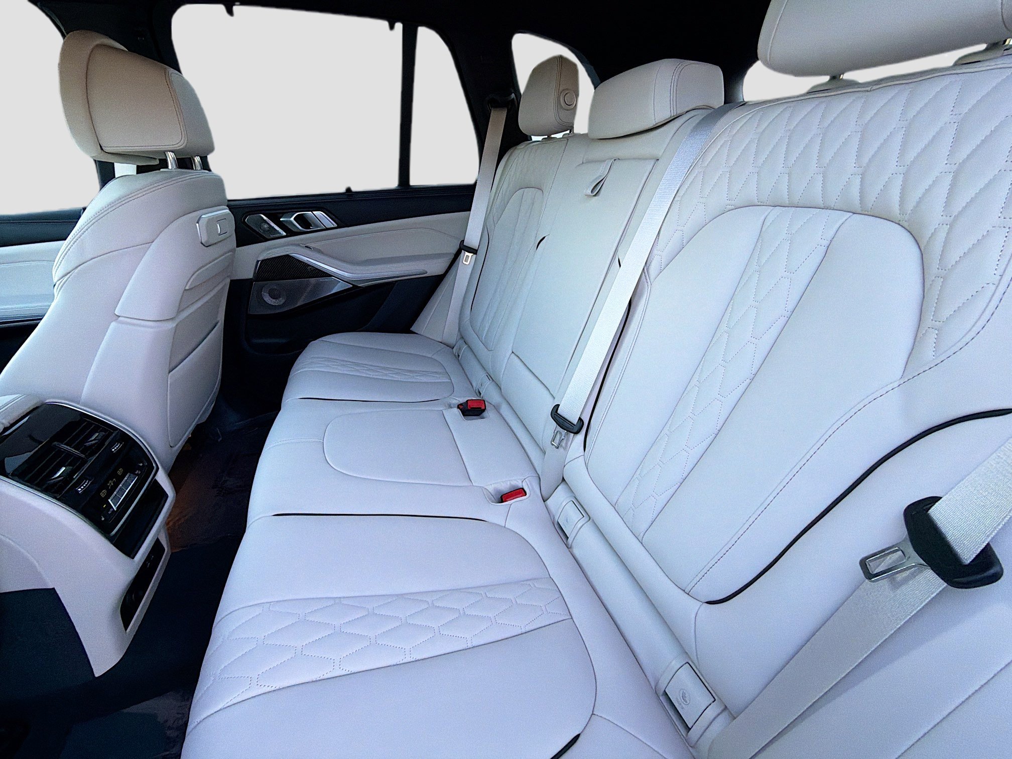 Used 2025 BMW X5 M60i image 20