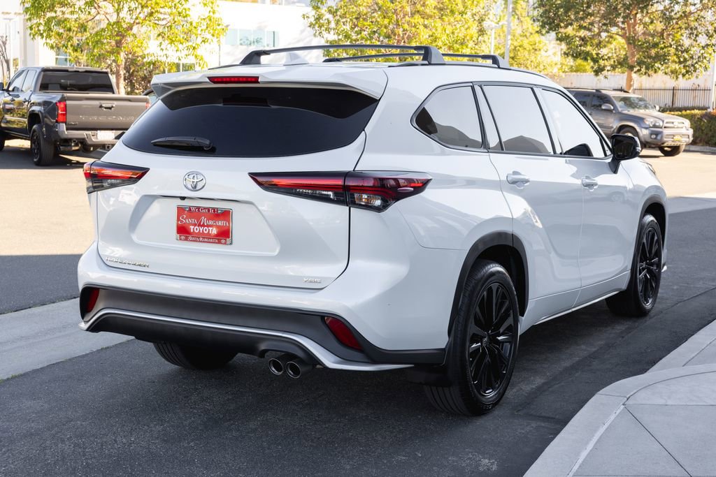 Certified 2024 Toyota Highlander XSE image 5