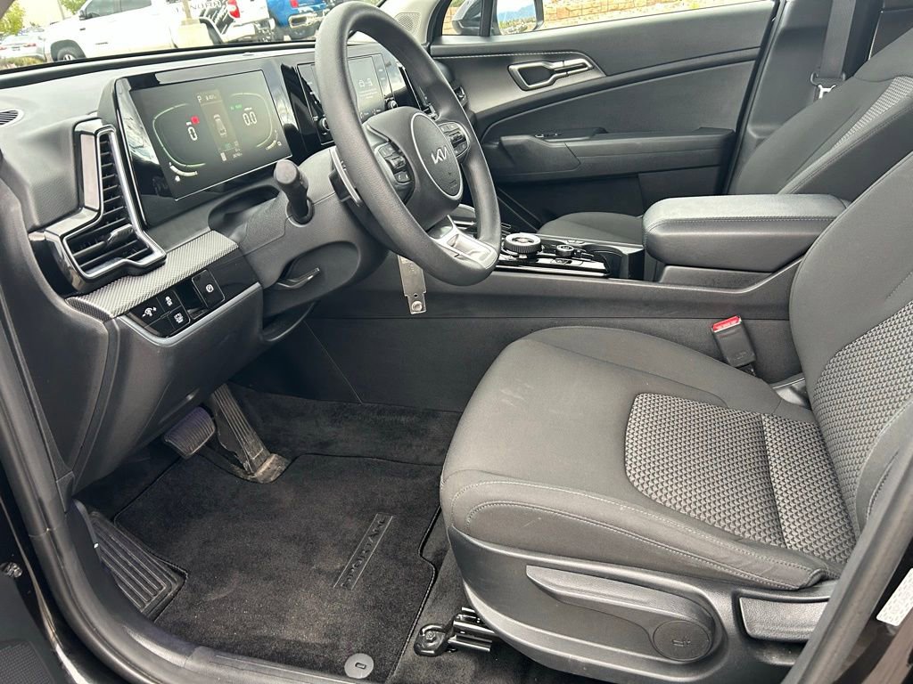Used 2023 Kia Sportage LX image 24