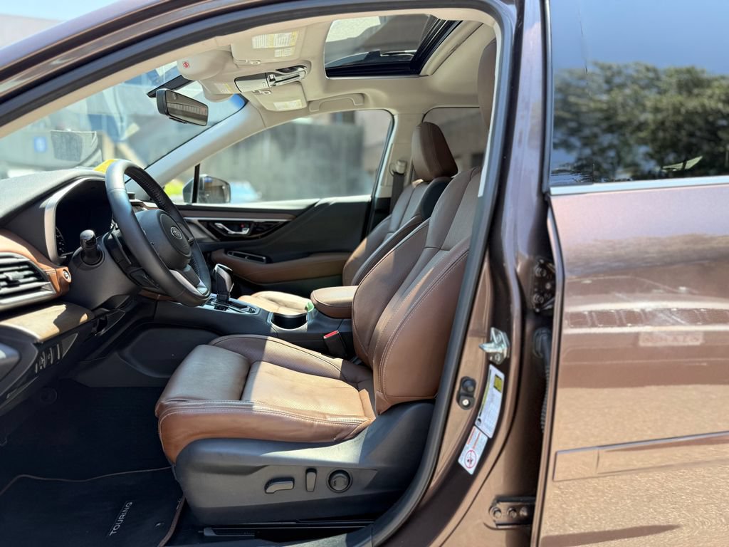 Used 2020 Subaru Outback Touring AWD/4WD image 9