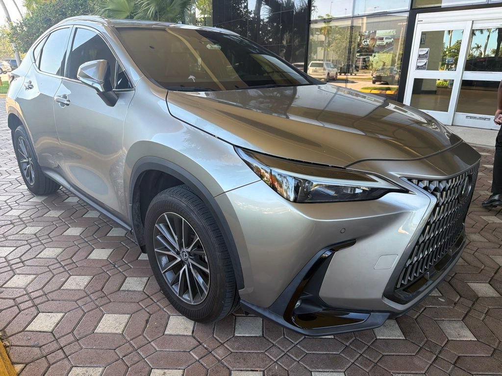 Used 2024 Lexus NX 350h AWD image 11