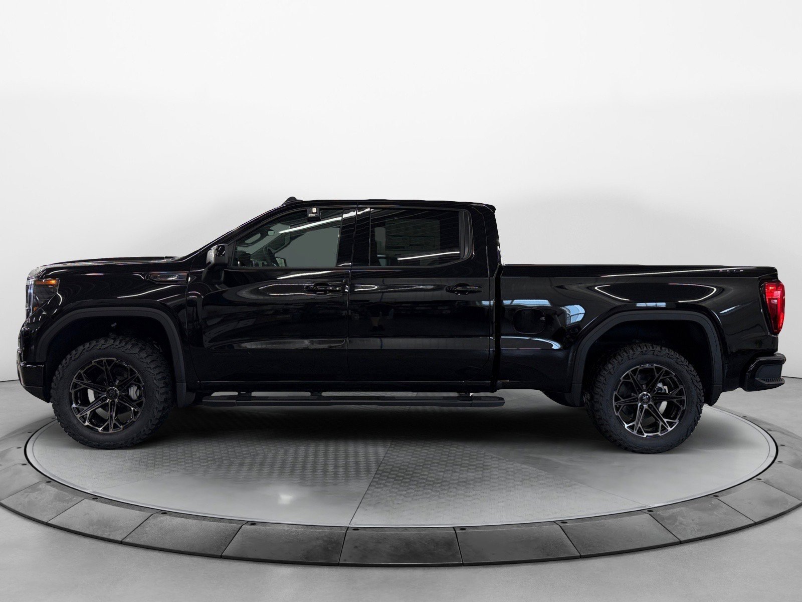 New 2026 GMC Sierra 1500 Elevation w/ Elevation Premium Package AWD/4WD image 3