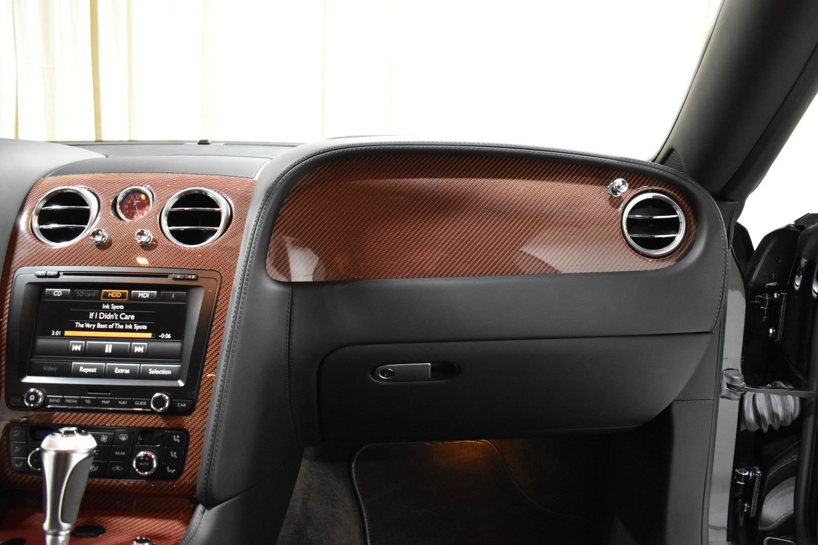 Used 2012 Bentley Continental Supersports ISR AWD/4WD image 27