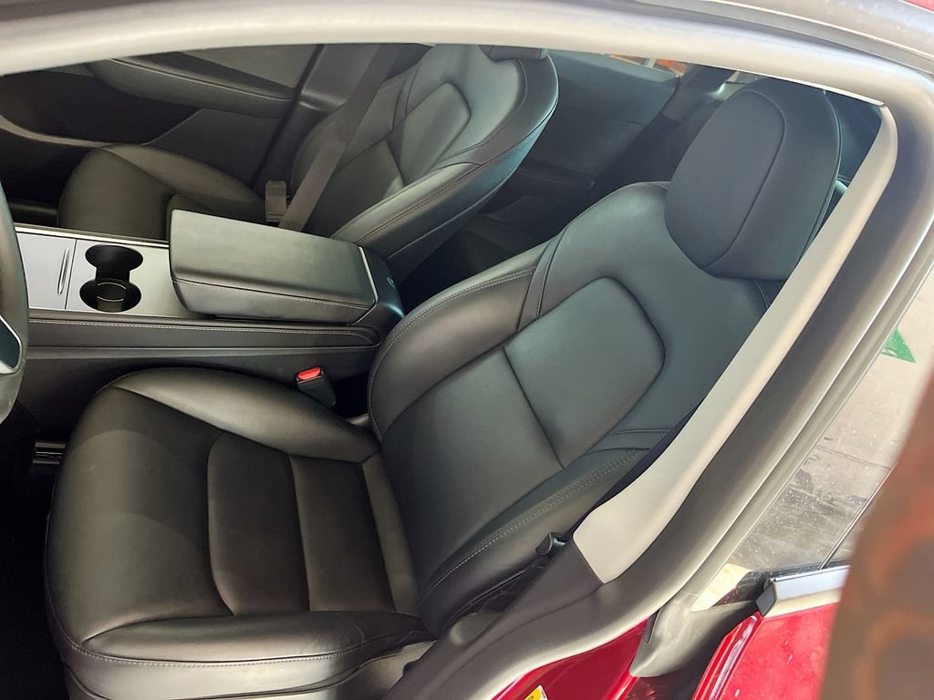Used 2024 Tesla Model Y Performance AWD/4WD image 19