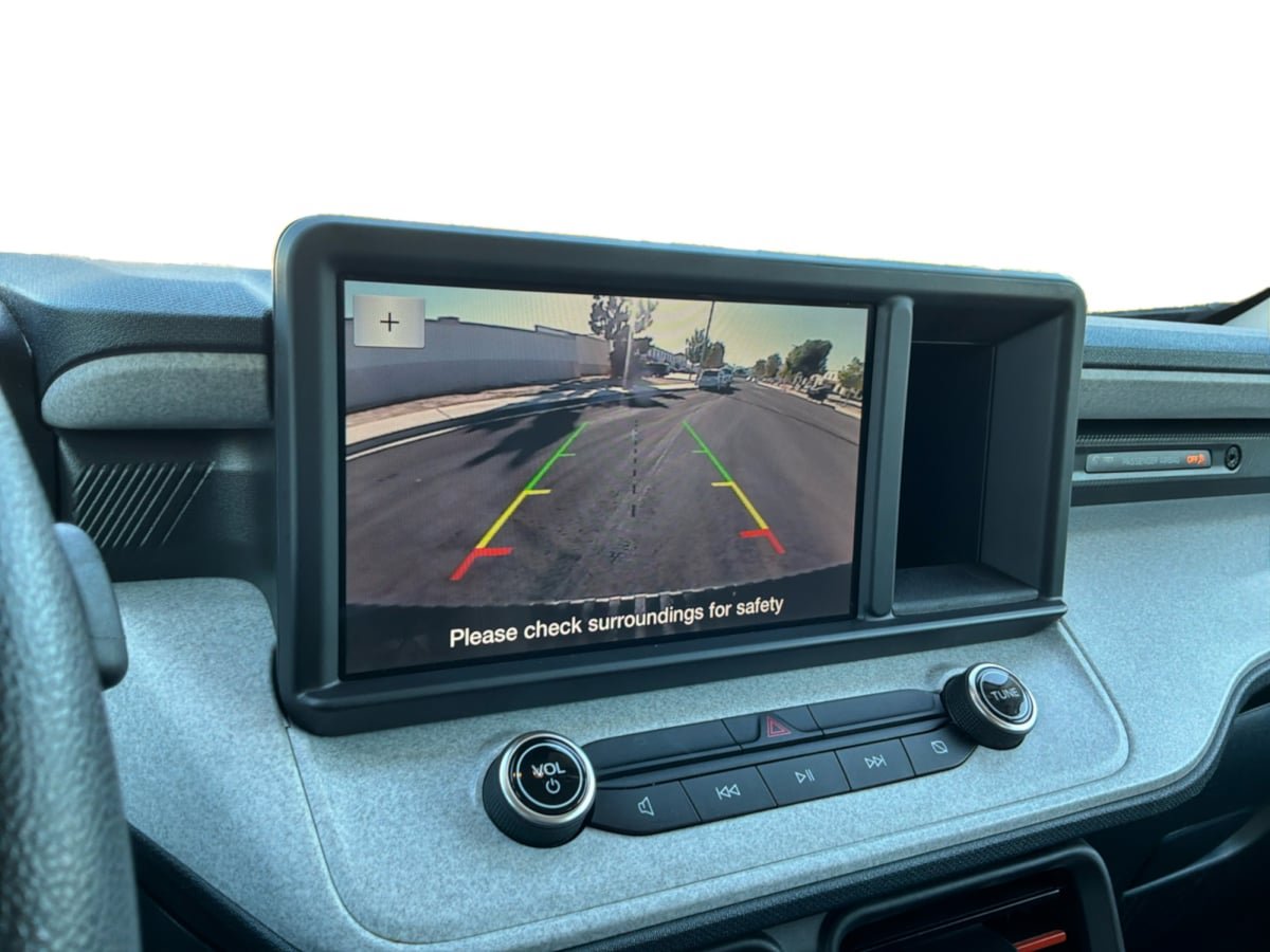 Used 2022 Ford Maverick XLT FWD image 13