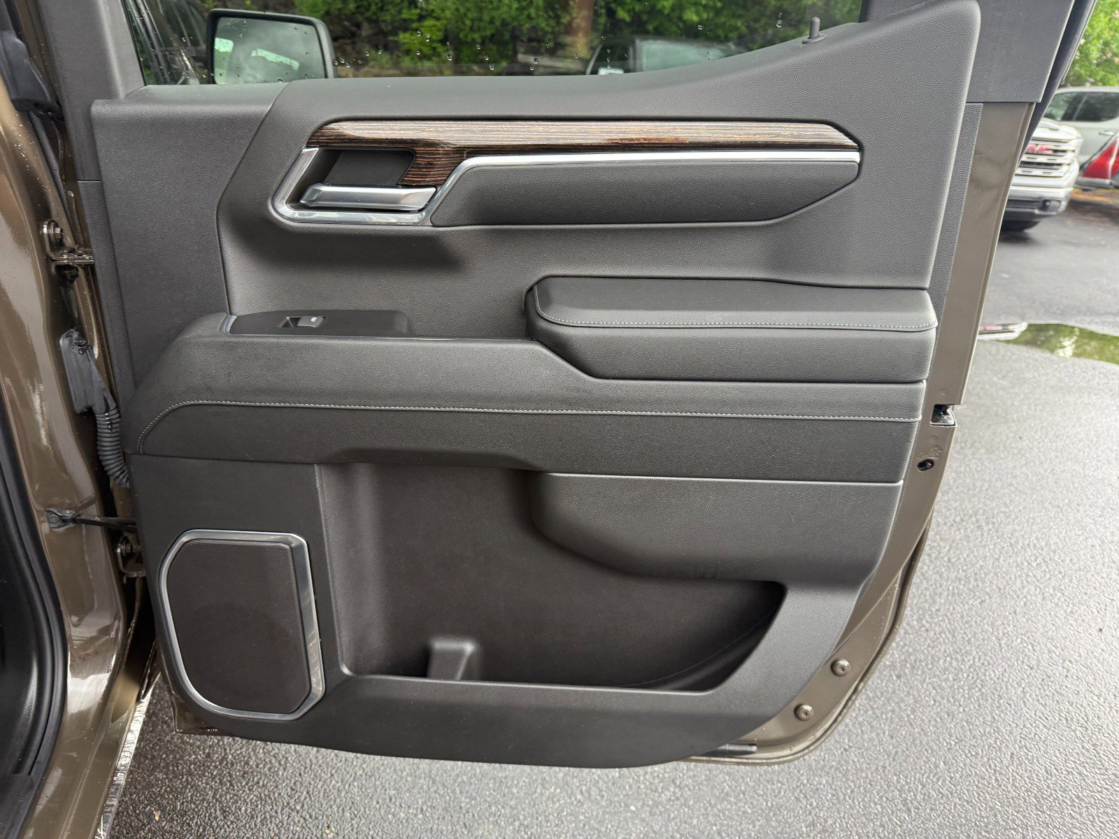 Used 2024 GMC Sierra 1500 Elevation image 20