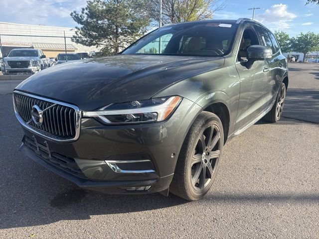 Used 2018 Volvo XC60 T6 Inscription w/ Luxury Seat Package image 2