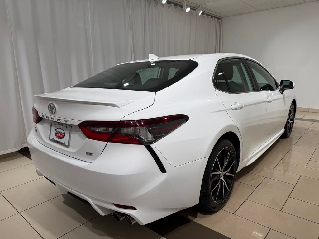 Certified 2024 Toyota Camry SE FWD image 5