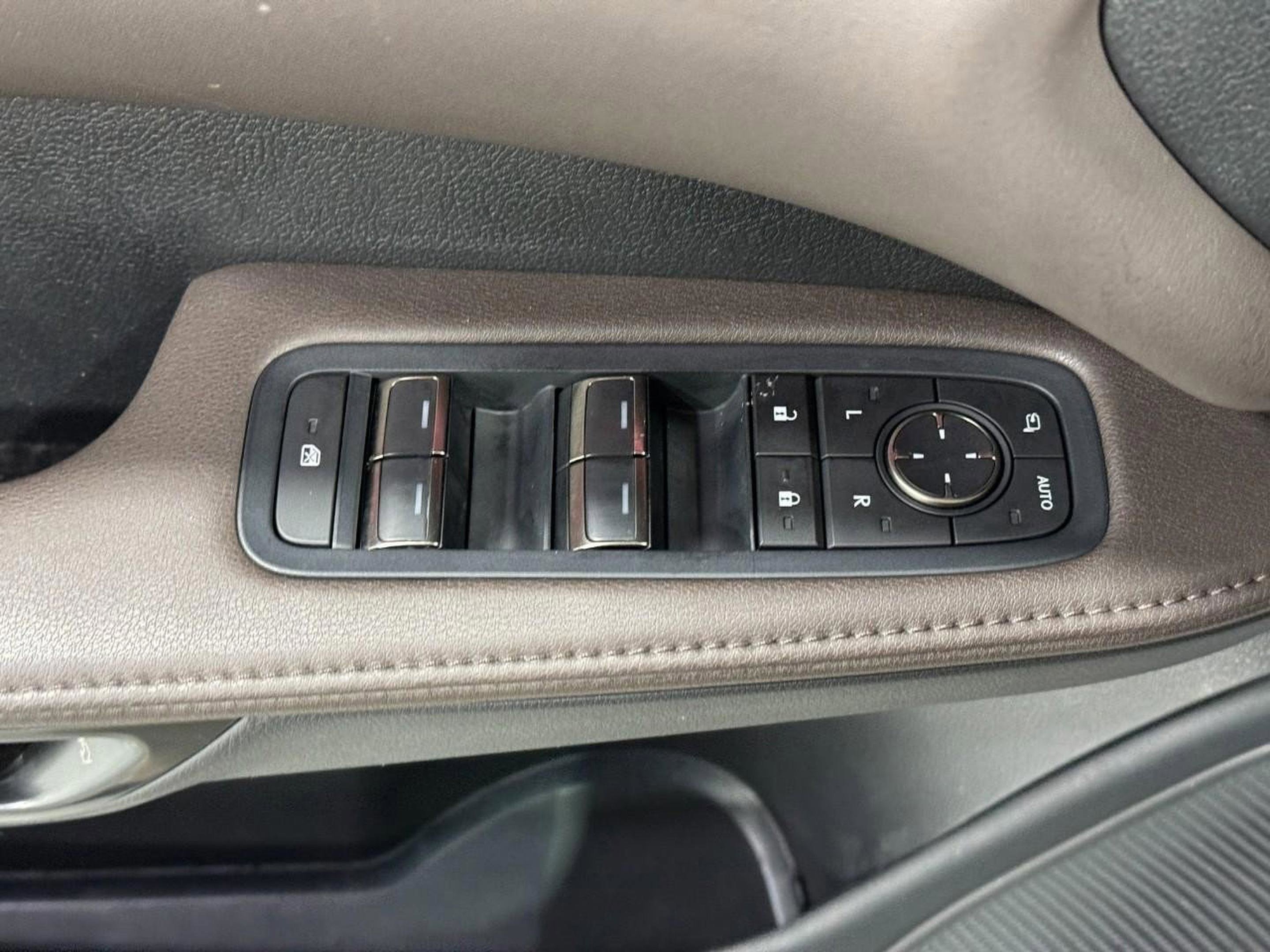 Used 2023 Lexus RX 350 RX 350 Luxury w/ Cold Area Package image 21