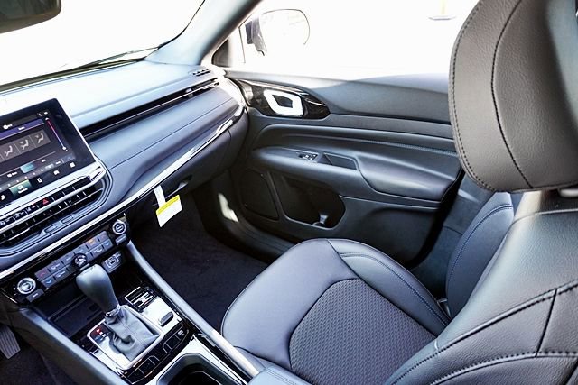 New 2026 Jeep Compass Altitude w/ Quick Order Package 29K image 25