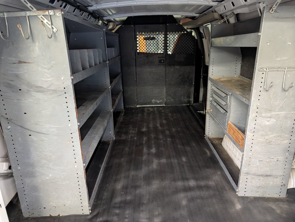 Used 2012 Chevrolet Express 1500 w/ Power Package RWD image 18