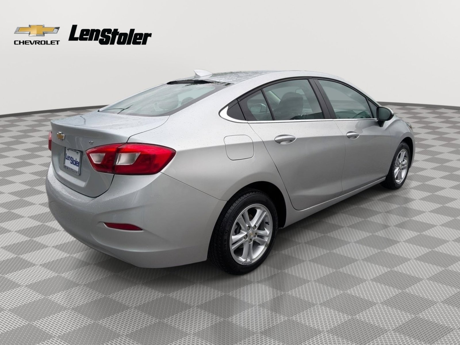 Used 2018 Chevrolet Cruze LT FWD image 5