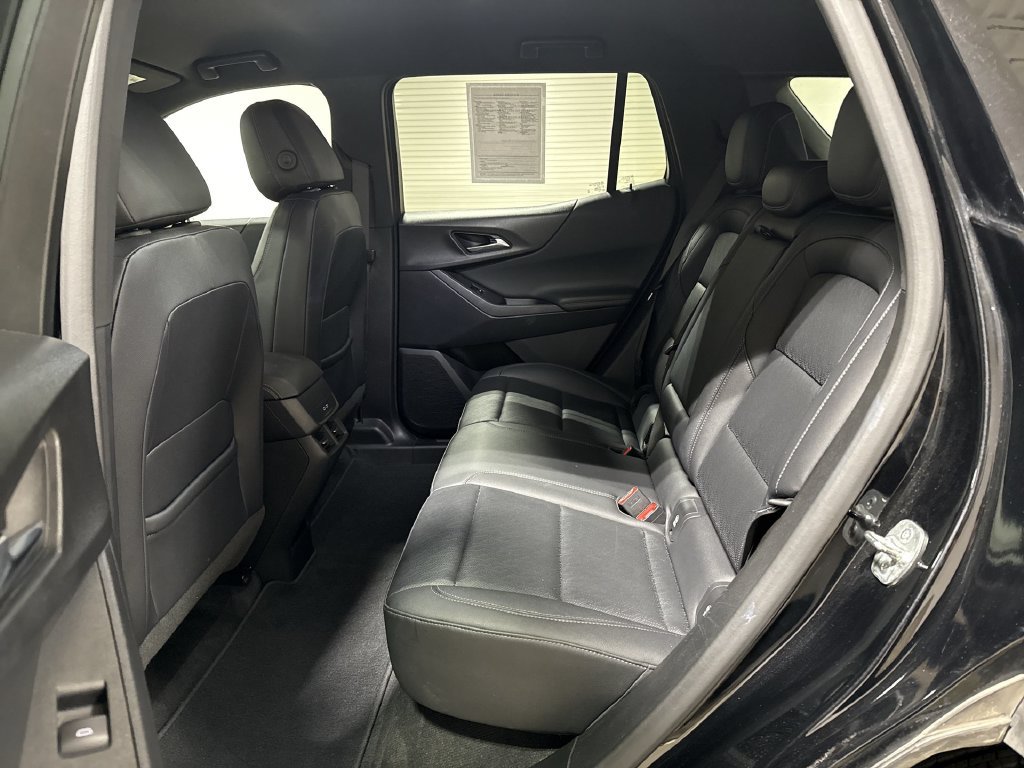 Used 2025 Chevrolet Equinox LT w/ Convenience Package II FWD image 23