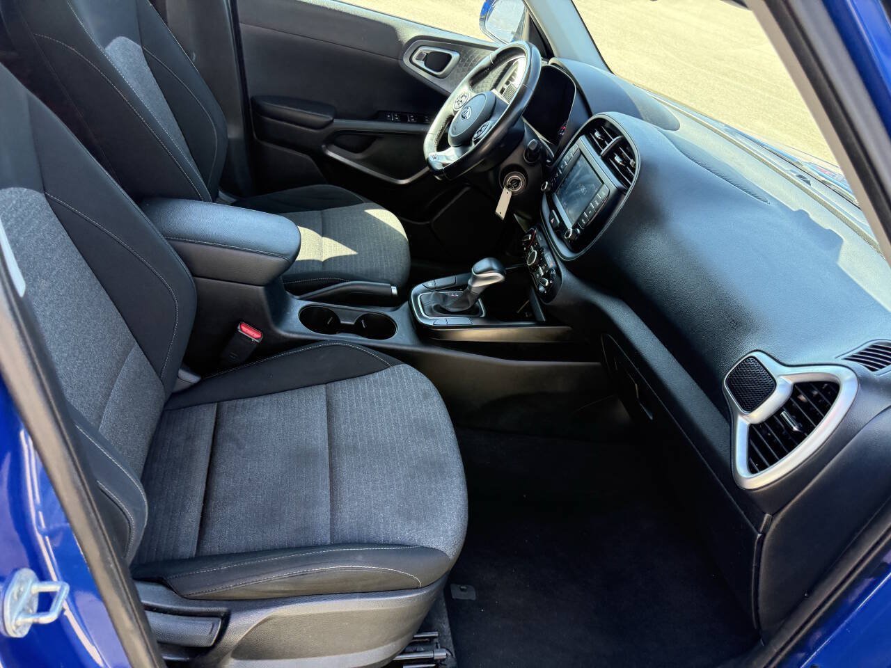 Used 2021 Kia Soul GT-Line FWD image 16