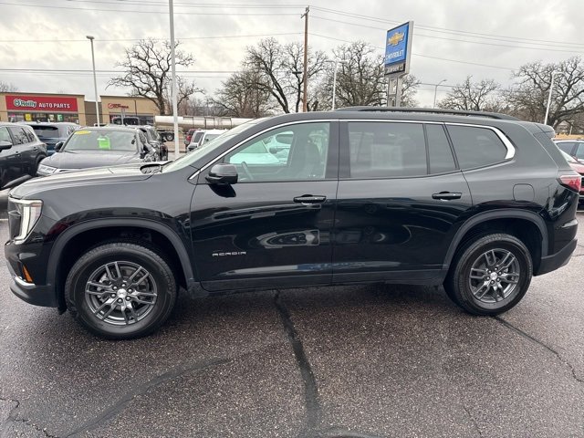 Used 2025 GMC Acadia Elevation image 10