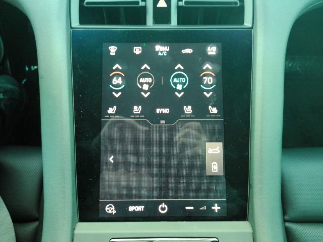 Used 2023 Porsche Taycan image 46