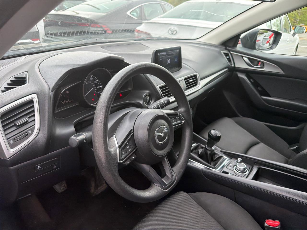 Used 2018 MAZDA MAZDA3 Sport FWD image 17
