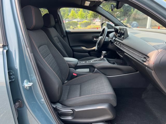 Used 2025 Honda HR-V Sport image 9