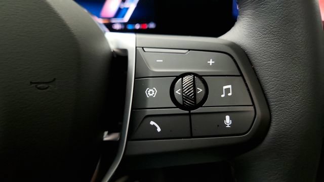 Used 2026 BMW X1 xDrive28i AWD/4WD image 62