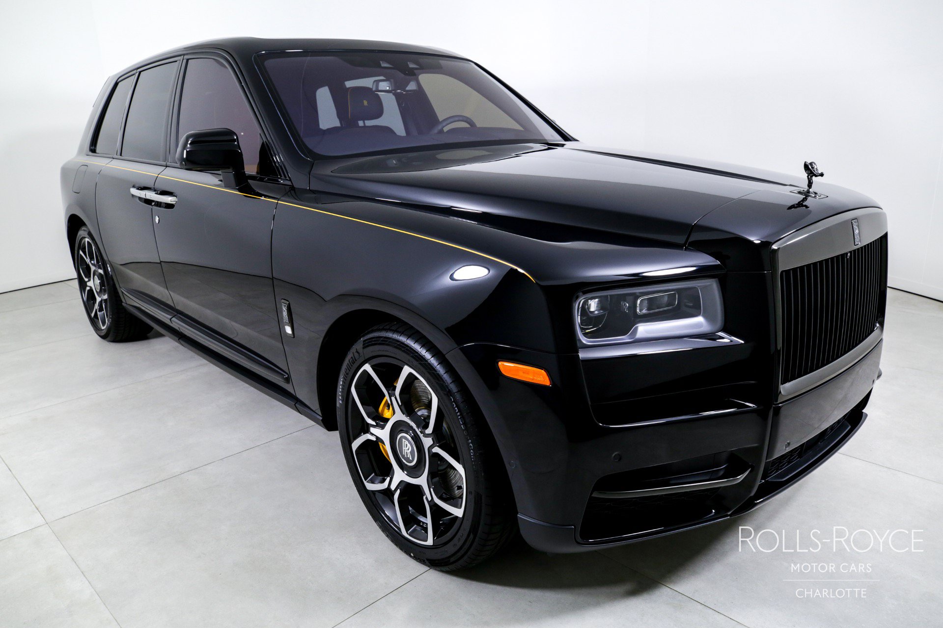 Certified 2024 Rolls-Royce Cullinan Black Badge w/ Dark Exterior Package AWD/4WD image 6