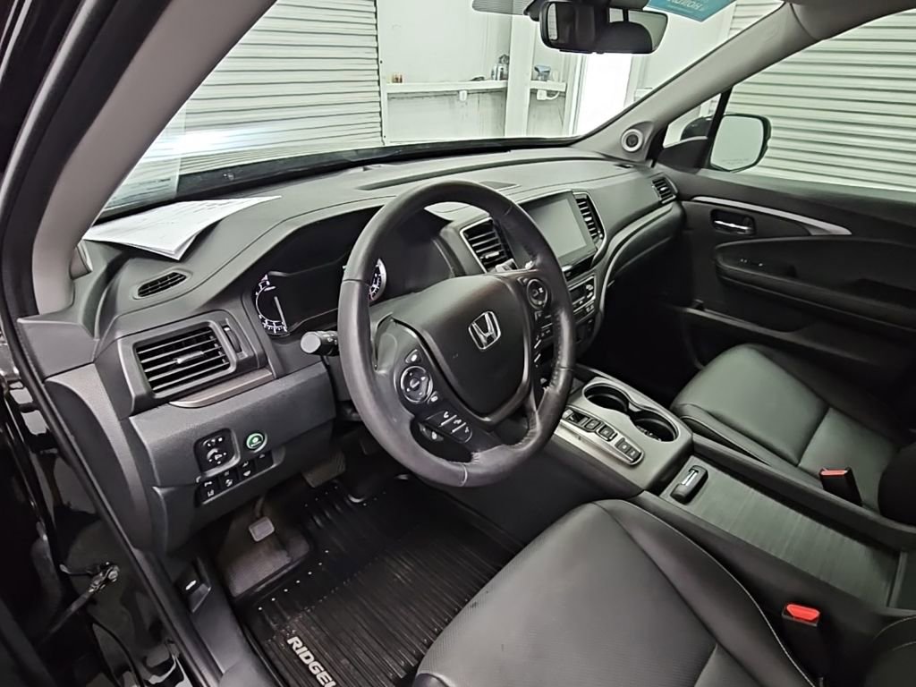 Used 2023 Honda Ridgeline RTL-E image 12