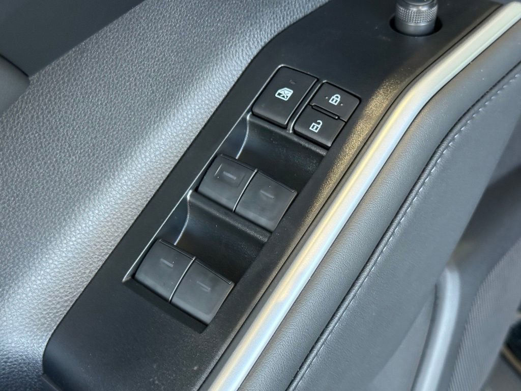 New 2026 Toyota Highlander XLE image 15