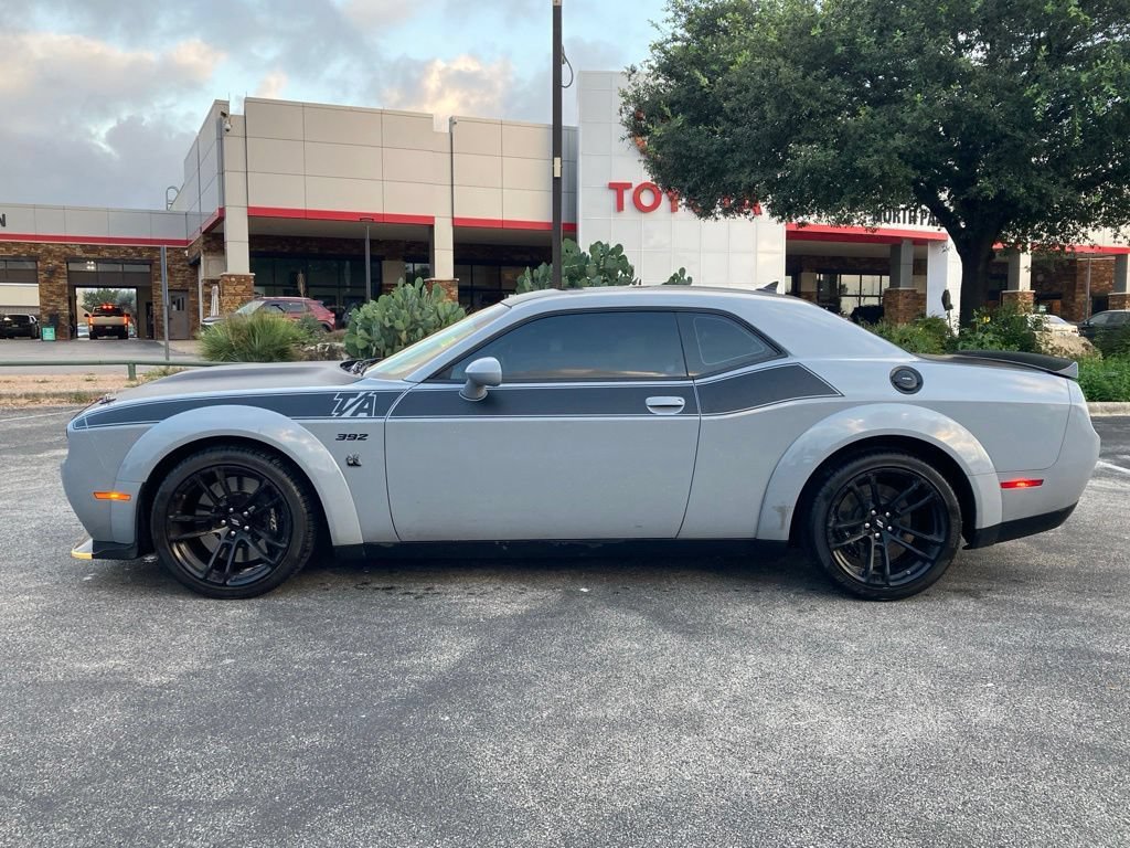 Used 2022 Dodge Challenger R/T Scat Pack RWD image 8