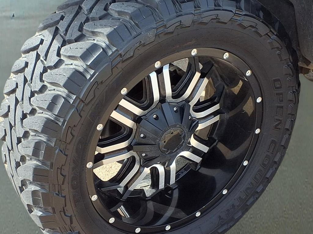 Used 2016 Jeep Wrangler Unlimited Sahara w/ Max Tow Package image 29