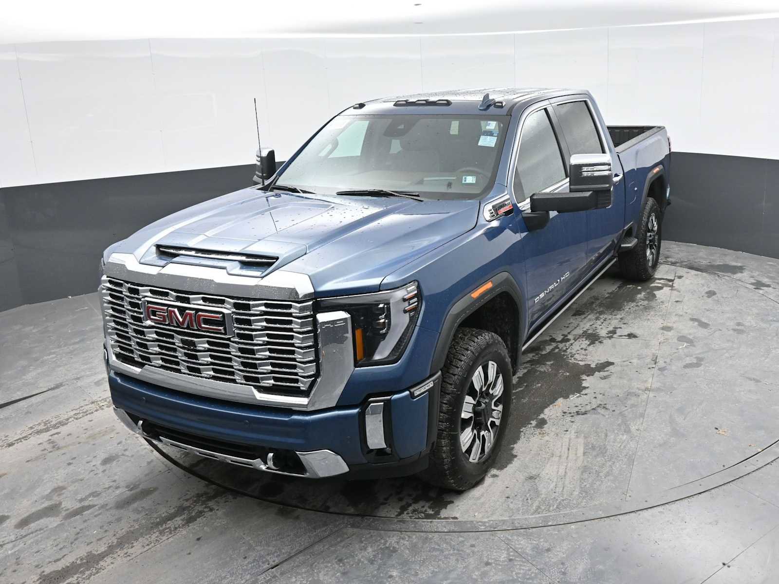New 2026 GMC Sierra 2500 Denali w/ Denali Reserve Package image 30