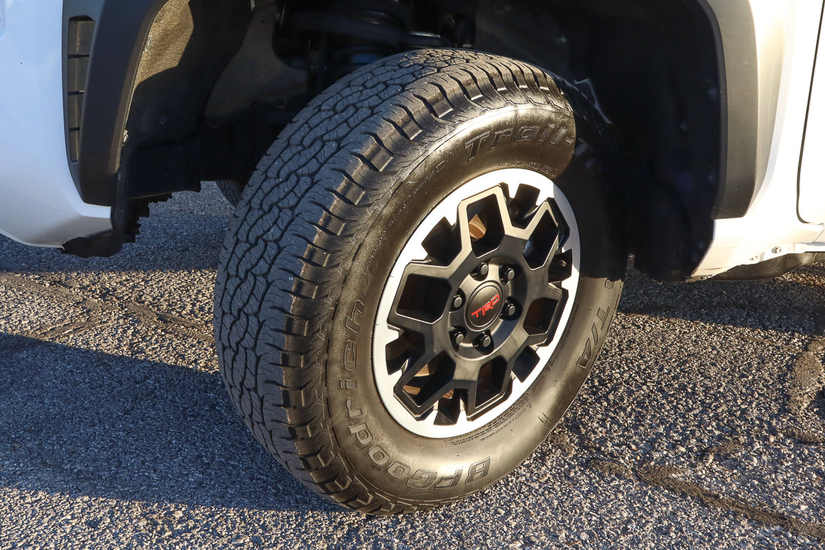 Used 2024 Toyota Tacoma TRD Off-Road image 20