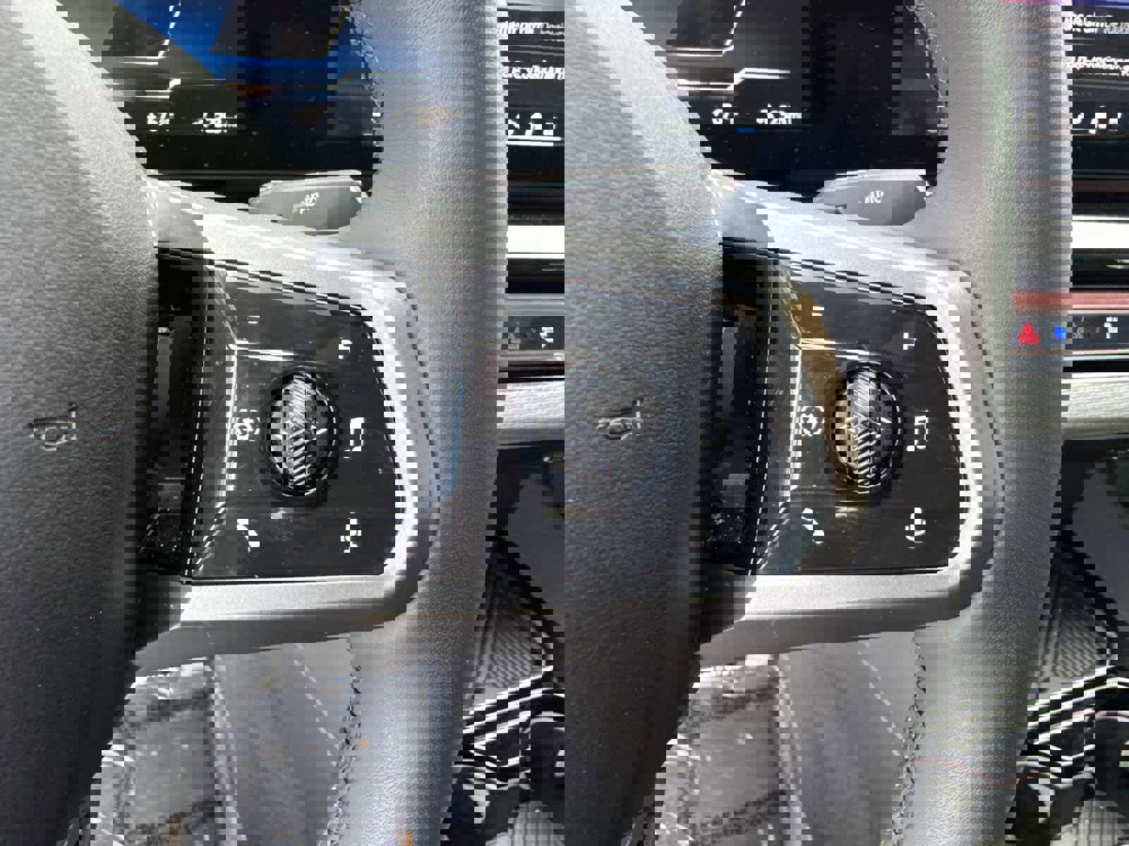 Certified 2026 BMW i5 eDrive40 w/ M Sport Package image 32