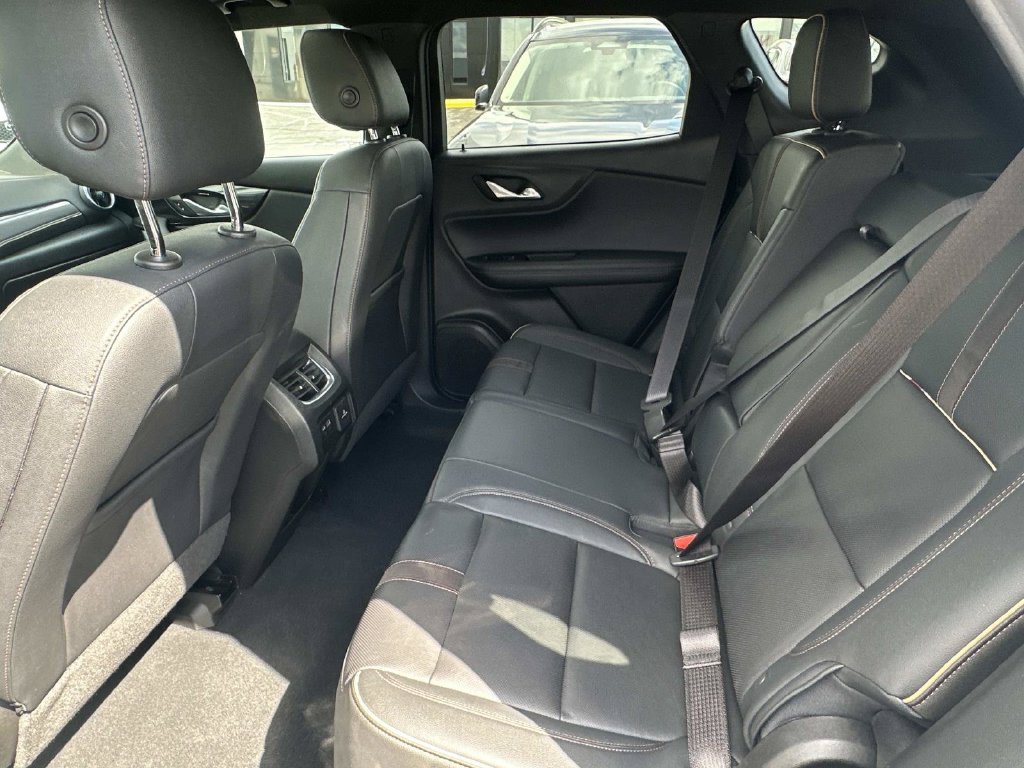 Used 2022 Chevrolet Blazer Premier w/ Enhanced Convenience Package AWD/4WD image 28