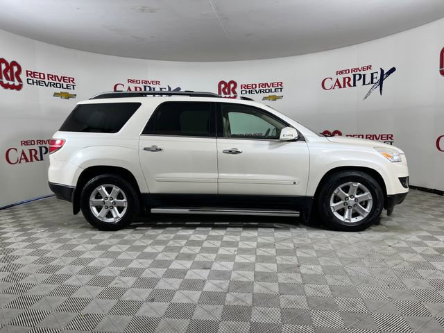 Used 2008 Saturn Outlook XR w/ Premium Trim Package image 8